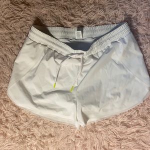 Zyia White Flow Shorts sz XL